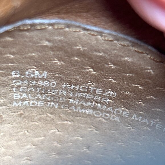 Korks Kork-Ease Womens 6.5 Chelsea Boot Gray Suede Fashion Bootie Slip On Casual - Picture 12 of 12